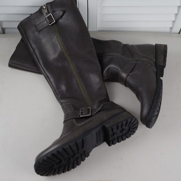 Skechers Shoes - SKETCHERS WOMENS 6 or 6.5 BOOTS SHOES LEATHER